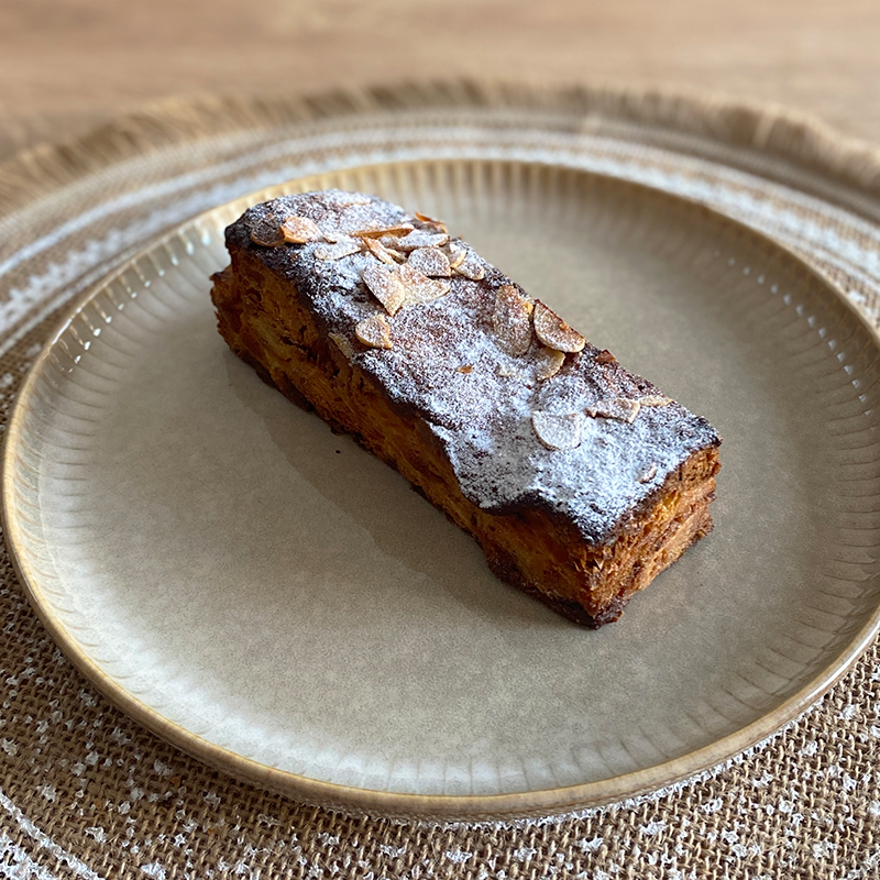 Croissant aux amandes